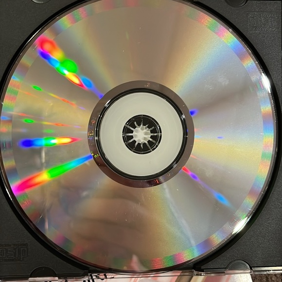 🌻 Cosmopolitan Virtual Makeover cd - Picture 9 of 9